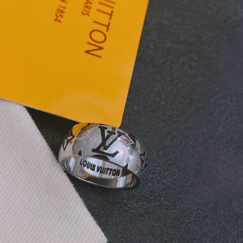LV Ring 04yxh25